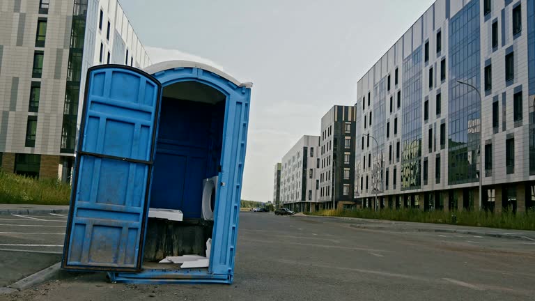 Best Deluxe Portable Toilet Rental  in Black Point Green Point, CA